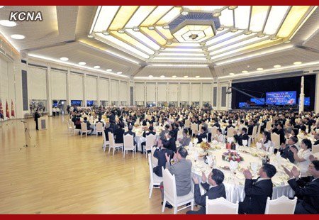 金正恩稱射星展示強大國力 吁開發更大威力火箭