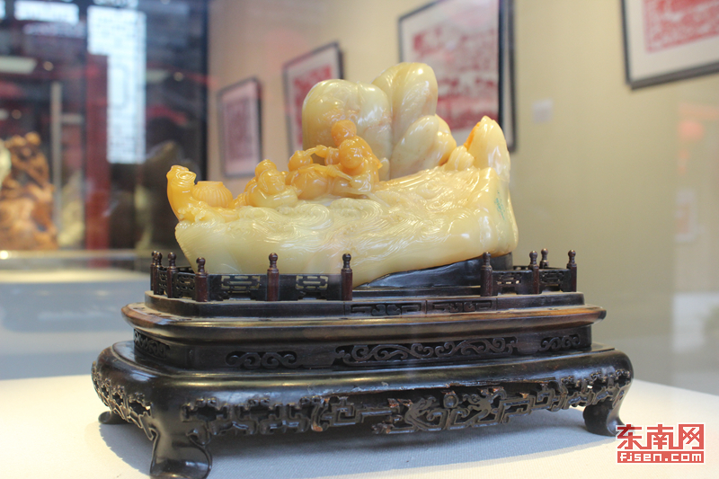 非遺結合紅色革命題材 國內首創傳統工藝美術展在福州舉行