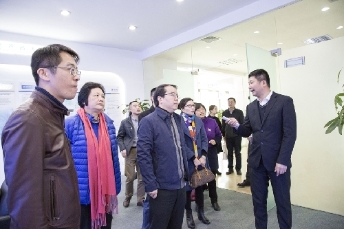 加快“知創福建”平臺建設 完善知識產權公共服務體系——省知識產權局局長顏志煌一行赴福州軟件園開展知識產權公共服務專題調研
