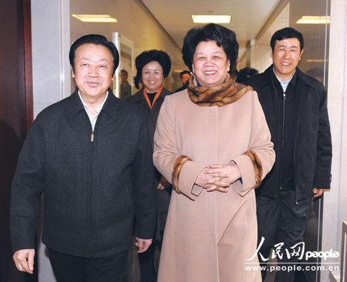 2月6日，全國人大常委會副委員長、全國婦聯主席陳至立到最高人民法院視察中國女法官協會工作。