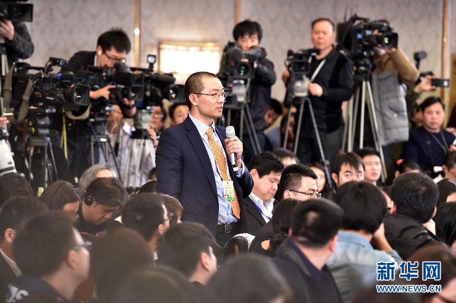 （兩會）（12）十二屆全國人大三次會議舉行新聞發布會