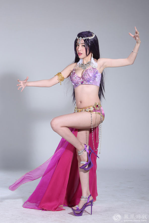 越南妞阮金紅：16歲走紅 在中國實現游戲夢